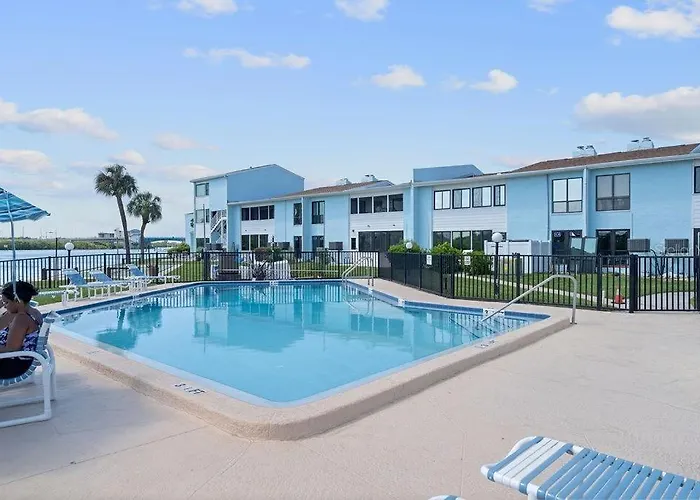 Beautiful Waterfront Short Walk To The Your Search Ends Here Apartment Clearwater Beach