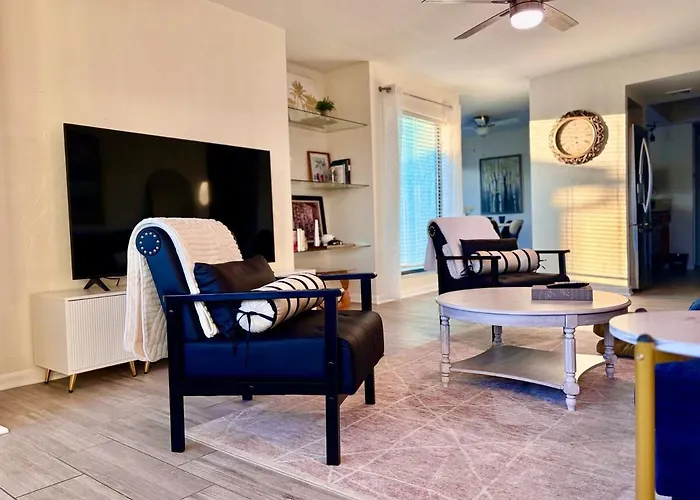Apartment Beautiful Waterfront Short Walk To The Your Search Ends Here Clearwater Beach